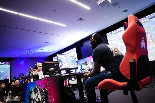 画像ギャラリー No.013のサムネイル画像 / Infiltrationが復活し,Punkが踊り,藤村が魅せた「Redbull Kumite 2019」フォトレポート。「ストV AE」のスターが愛知に集結した夢の2日間