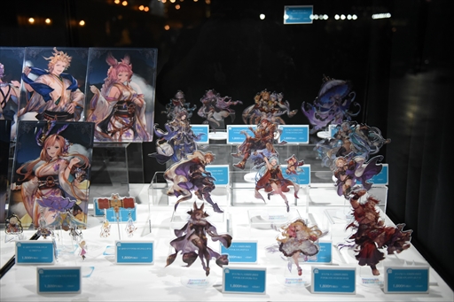 画像ギャラリー No.085のサムネイル画像 / 「グラブルフェス2022-2023」開幕。展示物やアトラクション,撮影コーナーなど,ボリュームアップを遂げたイベント会場をレポート