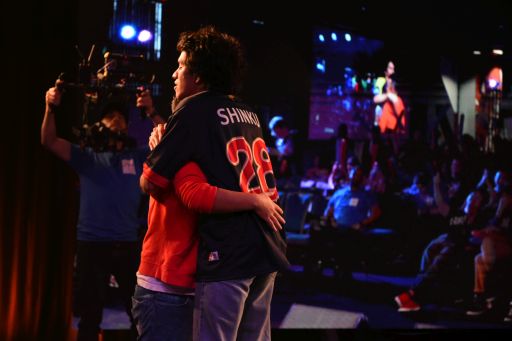 画像ギャラリー No.002のサムネイル画像 / 「ARCREVO America 2019」，「BBTAG」部門は，アメリカのShinku選手が優勝。EVO，CEOtakuに続き3連覇を達成
