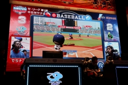 画像ギャラリー No.011のサムネイル画像 / 「eBASEBALL パワプロ・プロリーグ 2018」は西武，中日が首位発進。メインスタジアムで行われた6試合の現地レポートをお届け