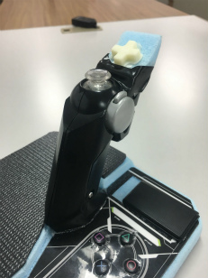 画像ギャラリー No.002のサムネイル画像 / 「ボーダーブレイク」専用コントローラの注文受付が開始。ただし,3000台に満たない場合は企画中止。ここまでの経緯をHORIとセガのキーマンに聞いた