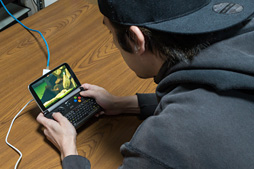 画像ギャラリー No.005のサムネイル画像 / 第2世代のゲーマー向け超小型PC「GPD WIN 2」レビュー。3D性能に過度の期待は禁物だが,「それ以外」は従来比で圧倒的によくなった