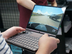 ゲーマー向け小型PC「GPD WIN MAX2」の予約受付がはじまる。10.1型液晶と「Ryzen 7 6800U」の搭載が見どころだ