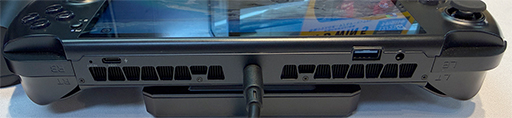 画像ギャラリー No.009のサムネイル画像 / 携帯型ゲームPC「GPD WIN 5」の国内予約がはじまる。Ryzen AI Max+ 395搭載の上位モデルで税込30万円台前半から