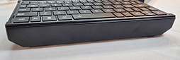 画像ギャラリー No.016のサムネイル画像 / 9インチ級の小型ゲーミングPC「GPD WIN Max 3」の実機を写真でチェック。小さいながらも充実したスペックでバッテリー交換もできる
