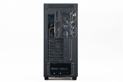 画像ギャラリー No.012のサムネイル画像 / 人気ストリーマー「Ninja」とコラボした，大胆なデザインのPCケース「H700i Ninja」をNZXTが国内発表。実機は完成度がかなり高い