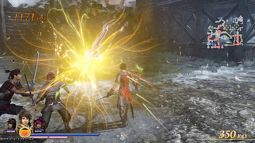 画像ギャラリー No.012のサムネイル画像 / 「無双OROCHI3」のプレイレポートを,ムービーと共にお届け。一騎当千の爽快感に「神器」が加わって楽しさアップ