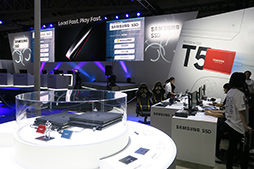 画像ギャラリー No.002のサムネイル画像 / ［TGS 2019］Samsung SSDブースでPS4＋「Portable SSD T5」の速さを体験。DETONATOR人気選手によるイベントも