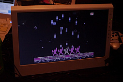 画像ギャラリー No.032のサムネイル画像 / 「BitSummit Vol.6」の注目インディーズゲーム10本を紹介。PS4用スタイリッシュACTやクマムシ研究アプリ,カニがケンカするPCゲームなど