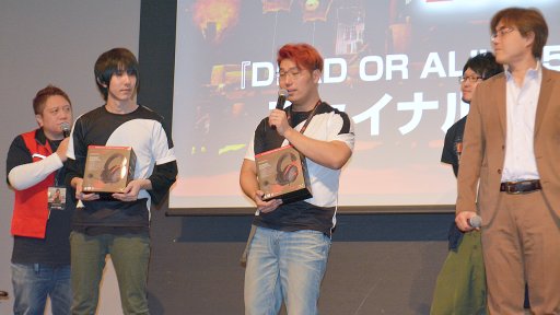 画像ギャラリー No.038のサムネイル画像 / 「DOA6」の新キャラ3名や，「DOAX3 Scarlet」が発表されたファン感謝イベント「DEAD OR ALIVE FESTIVAL 2018」レポート。トーナメントやコスプレ大会も