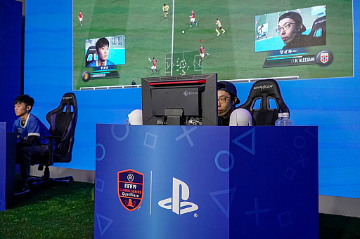 画像ギャラリー No.021のサムネイル画像 / 「FIFA 19」の世界大会「CONTINENTAL CUP 2018」,日本からはナスリ選手が進出。日本代表選考会をレポート