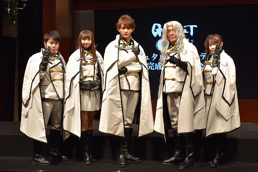 画像ギャラリー No.009のサムネイル画像 / 「ゲシュタルト・オーディン」完成披露発表会レポート。「キズナアイ」からの特別VTR公開&ノンスタイル井上さんらキャスト陣も登壇