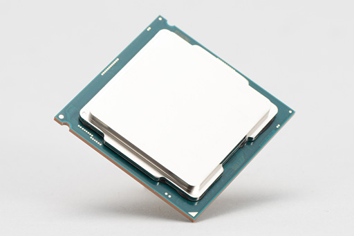 画像ギャラリー No.002のサムネイル画像 / 「Core i9-9900K」レビュー。デスクトップPC向け初の8コア16スレッド対応CPUは何もかも強烈だった