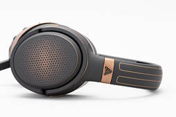 画像ギャラリー No.020のサムネイル画像 / Audeze「Mobius Headphone」レビュー。ヘッドトラッキング対応の5万円超級ヘッドセットはゲームプレイを変えるか?