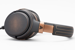画像ギャラリー No.021のサムネイル画像 / Audeze「Mobius Headphone」レビュー。ヘッドトラッキング対応の5万円超級ヘッドセットはゲームプレイを変えるか?