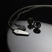 画像ギャラリー No.008のサムネイル画像 / バンダイ,「ツイステ」のチャームネックレスとチャームピアスの予約受付を開始