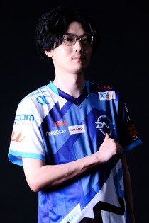 画像ギャラリー No.002のサムネイル画像 / 「週刊プロゲーマーファイル」File.139：t23tatsu選手【Apex Legends】