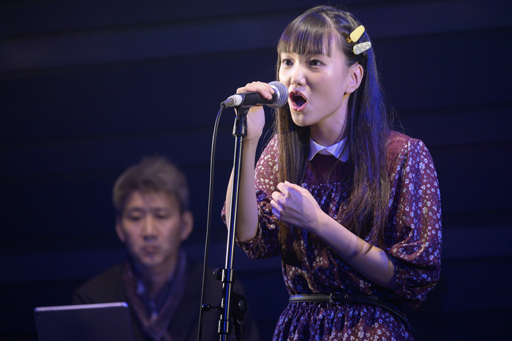 画像ギャラリー No.007のサムネイル画像 / 「BATON=RELAY」, 「maruxenon live」とのコラボライブイベントレポートが公開