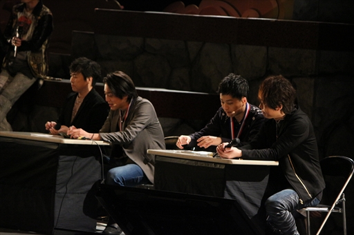 画像ギャラリー No.009のサムネイル画像 / 「戦国BASARA バサラ祭2020〜立春の宴〜」レポート。朗読劇や即興芝居に加え，「バトルパーティー」の新武将や15周年記念ロゴが発表に