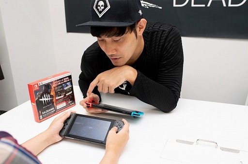 画像ギャラリー No.003のサムネイル画像 / Switch版「Dead by Daylight」で今から遊びはじめる人へ向けて，ランク1の腕前を誇るお笑い芸人伊藤こう大さんからサバイバーのコツを教わってきた