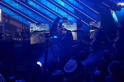 画像ギャラリー No.064のサムネイル画像 / eスポーツ東西対抗戦,開催。「Red Bull 5G 2022 FINALS」現地観戦レポート