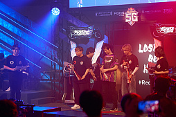 画像ギャラリー No.086のサムネイル画像 / eスポーツ東西対抗戦,開催。「Red Bull 5G 2022 FINALS」現地観戦レポート