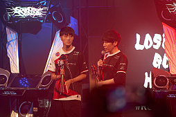 画像ギャラリー No.091のサムネイル画像 / eスポーツ東西対抗戦,開催。「Red Bull 5G 2022 FINALS」現地観戦レポート