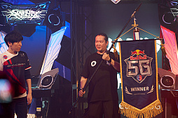 画像ギャラリー No.096のサムネイル画像 / eスポーツ東西対抗戦,開催。「Red Bull 5G 2022 FINALS」現地観戦レポート