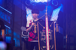 画像ギャラリー No.098のサムネイル画像 / eスポーツ東西対抗戦,開催。「Red Bull 5G 2022 FINALS」現地観戦レポート