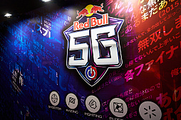 画像ギャラリー No.121のサムネイル画像 / eスポーツ東西対抗戦,開催。「Red Bull 5G 2022 FINALS」現地観戦レポート