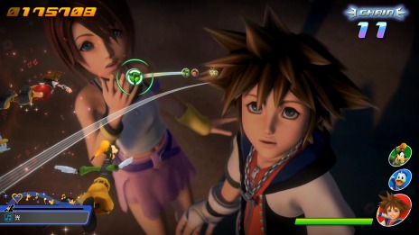 画像ギャラリー No.023のサムネイル画像 / 「KINGDOM HEARTS Melody of Memory」の基本操作や各モードの情報が公開。シオン，ロクサス，アクセルのパーティーが登場