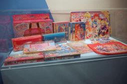 画像ギャラリー No.021のサムネイル画像 / 企画展「アイカツプラネット！ in SKIPシティ」をレポート。作品の世界に触れられる体験コンテンツも楽しめる