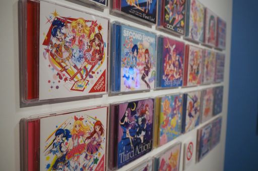 画像ギャラリー No.024のサムネイル画像 / 企画展「アイカツプラネット！ in SKIPシティ」をレポート。作品の世界に触れられる体験コンテンツも楽しめる