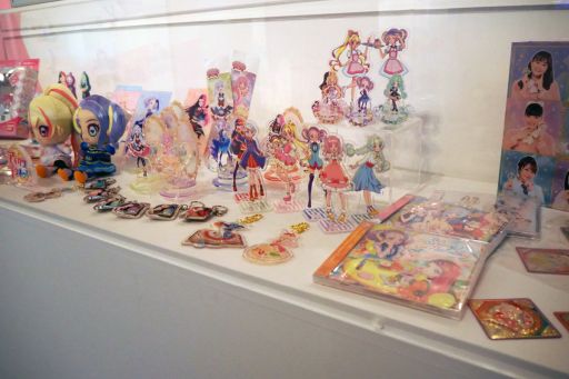 画像ギャラリー No.025のサムネイル画像 / 企画展「アイカツプラネット！ in SKIPシティ」をレポート。作品の世界に触れられる体験コンテンツも楽しめる