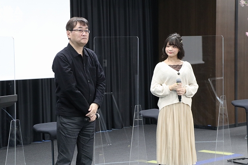 画像ギャラリー No.002のサムネイル画像 / 「サクラ革命 〜華咲く乙女たち〜」先行体験会が開催。開発ディレクターと作曲家,咲良しの役が登壇したトークショウを中心にレポート