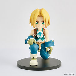 画像ギャラリー No.006のサムネイル画像 / 「チョコボ」「モーグリ」「トンベリ」「サボテンダー」の「FF」Tシャツ,予約を受付中。シンプルな白地に,かすれた風合いのプリントがおしゃれ