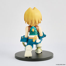 画像ギャラリー No.007のサムネイル画像 / 「チョコボ」「モーグリ」「トンベリ」「サボテンダー」の「FF」Tシャツ,予約を受付中。シンプルな白地に,かすれた風合いのプリントがおしゃれ