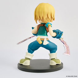 画像ギャラリー No.009のサムネイル画像 / 「チョコボ」「モーグリ」「トンベリ」「サボテンダー」の「FF」Tシャツ,予約を受付中。シンプルな白地に,かすれた風合いのプリントがおしゃれ