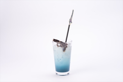画像ギャラリー No.029のサムネイル画像 / カプコンカフェ「デビル メイ クライ」シリーズ20周年記念コラボ試食レポート。歴代キャラクターたちがデフォルメされてグッズに!