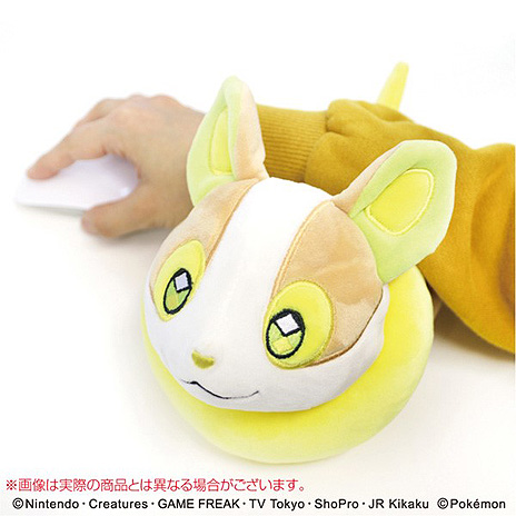 画像ギャラリー No.011のサムネイル画像 / ラプラスとワンパチの「ポケットモンスター もふもふ★うでまくら」，ヴィレッジヴァンガードオンラインストアで予約を受付中