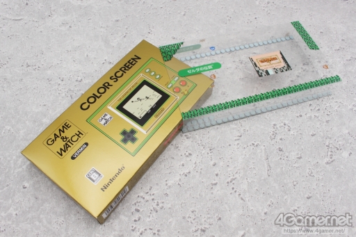 画像ギャラリー No.002のサムネイル画像 / 「ゲーム&ウオッチ ゼルダの伝説」を“1989年のGame & Watch ZELDA”とともに遊ぶ。新世代G&Wは,時計としての使いやすさにも満足