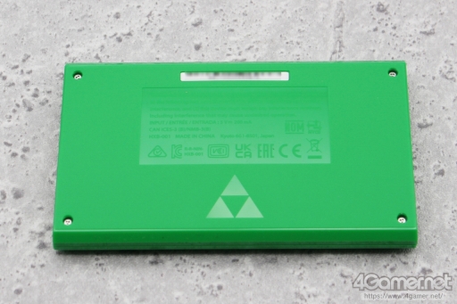 画像ギャラリー No.009のサムネイル画像 / 「ゲーム&ウオッチ ゼルダの伝説」を“1989年のGame & Watch ZELDA”とともに遊ぶ。新世代G&Wは,時計としての使いやすさにも満足