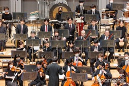 画像ギャラリー No.005のサムネイル画像 / 「『聖剣伝説』30th Anniversary Orchestra Concert」レポート。ホール内の空気を震わせる生の音楽が，聴衆を魅了した