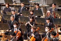 画像ギャラリー No.012のサムネイル画像 / 「『聖剣伝説』30th Anniversary Orchestra Concert」レポート。ホール内の空気を震わせる生の音楽が，聴衆を魅了した