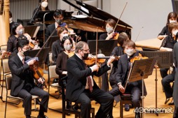 画像ギャラリー No.014のサムネイル画像 / 「『聖剣伝説』30th Anniversary Orchestra Concert」レポート。ホール内の空気を震わせる生の音楽が，聴衆を魅了した