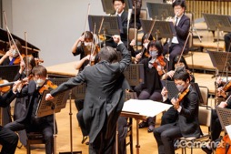 画像ギャラリー No.015のサムネイル画像 / 「『聖剣伝説』30th Anniversary Orchestra Concert」レポート。ホール内の空気を震わせる生の音楽が，聴衆を魅了した