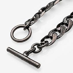 画像ギャラリー No.008のサムネイル画像 / 「龍が如く」,ジュエリーブランド「OX JEWELRy」とコラボ。予約を受付中