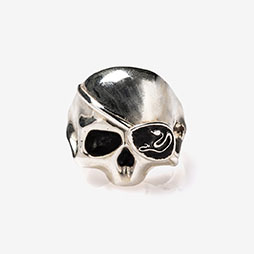 画像ギャラリー No.011のサムネイル画像 / 「龍が如く」,ジュエリーブランド「OX JEWELRy」とコラボ。予約を受付中
