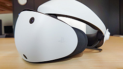 画像ギャラリー No.046のサムネイル画像 / PlayStation VR2が編集部に到着! 気になるヘッドセットの重量や細部の仕様をチェックしてみた