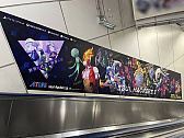 画像ギャラリー No.022のサムネイル画像 / 「ソウルハッカーズ2」，JR秋葉原駅でポスタージャックを開始。クロス新宿ビジョンでスペシャル3D映像が8月23日から上映に